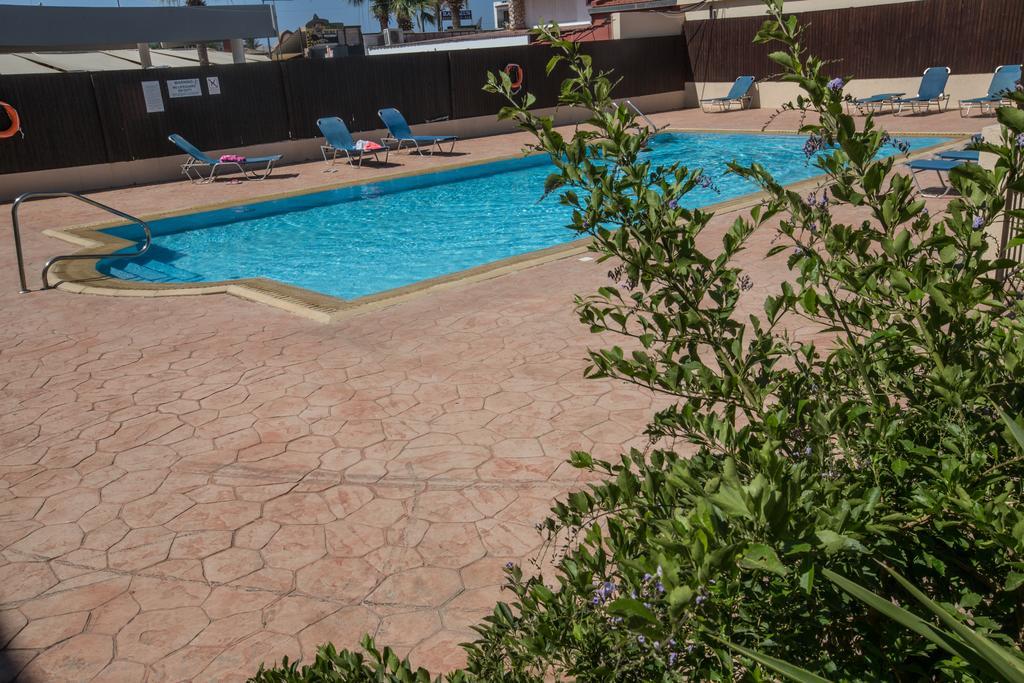 Napiana Apartments أيا نابا المظهر الخارجي الصورة
