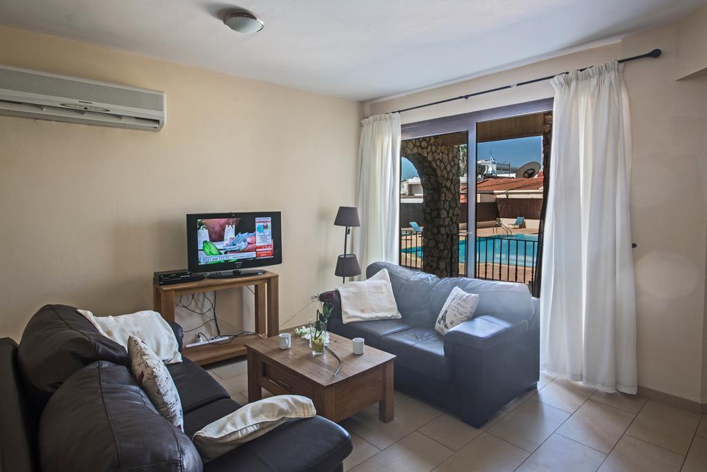 Napiana Apartments أيا نابا المظهر الخارجي الصورة