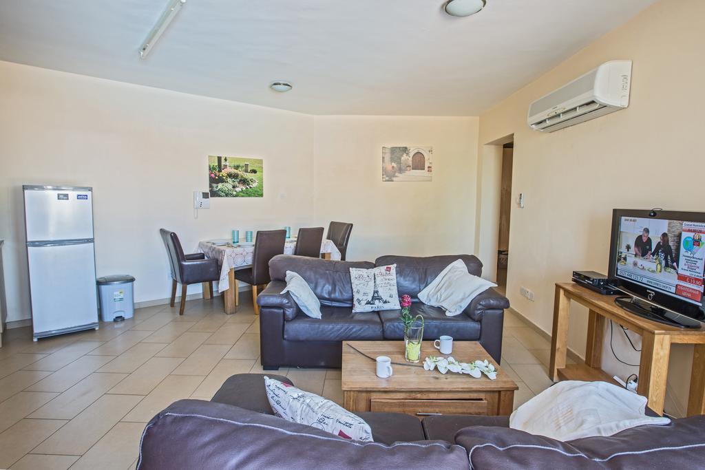 Napiana Apartments أيا نابا المظهر الخارجي الصورة